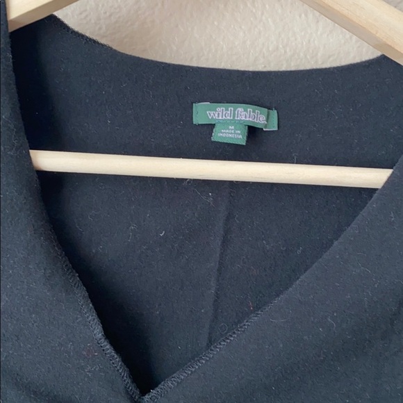 Wild Fable Long sleeve shirt Crop top Black size medium - Picture 3 of 5